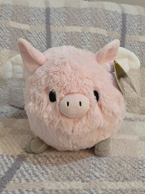 Plush Pink Winged Piglet Stuffed Animal - Soft Cuddly Toy